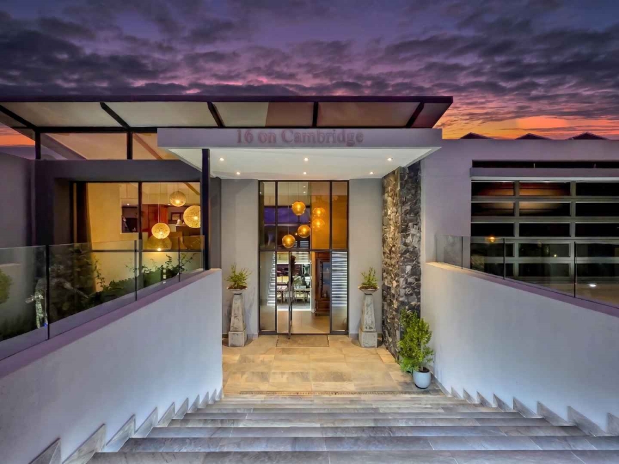 4 Bedroom Property for Sale in Baronetcy Estate Western Cape